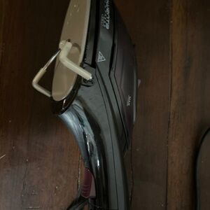 Rowena steam and press